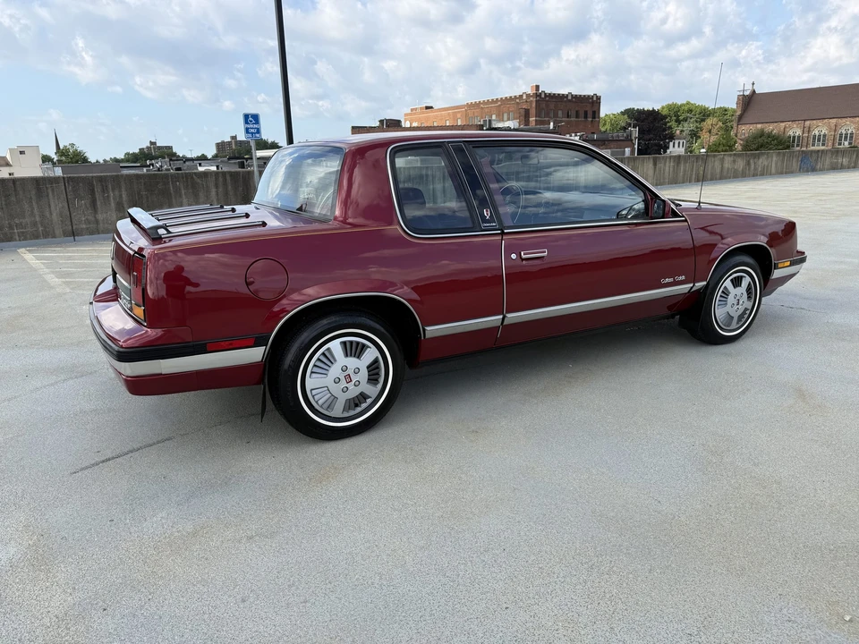 1988 Oldsmobile Cutlass 5th Gen - Image 12 of 31