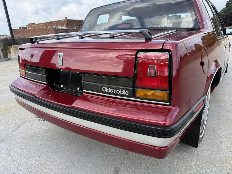 1988 Oldsmobile Cutlass 5th Gen - Image 30 of 31