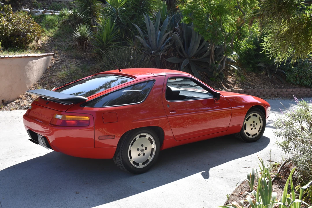 1988 Porsche 928 S4 - Image 3 of 31