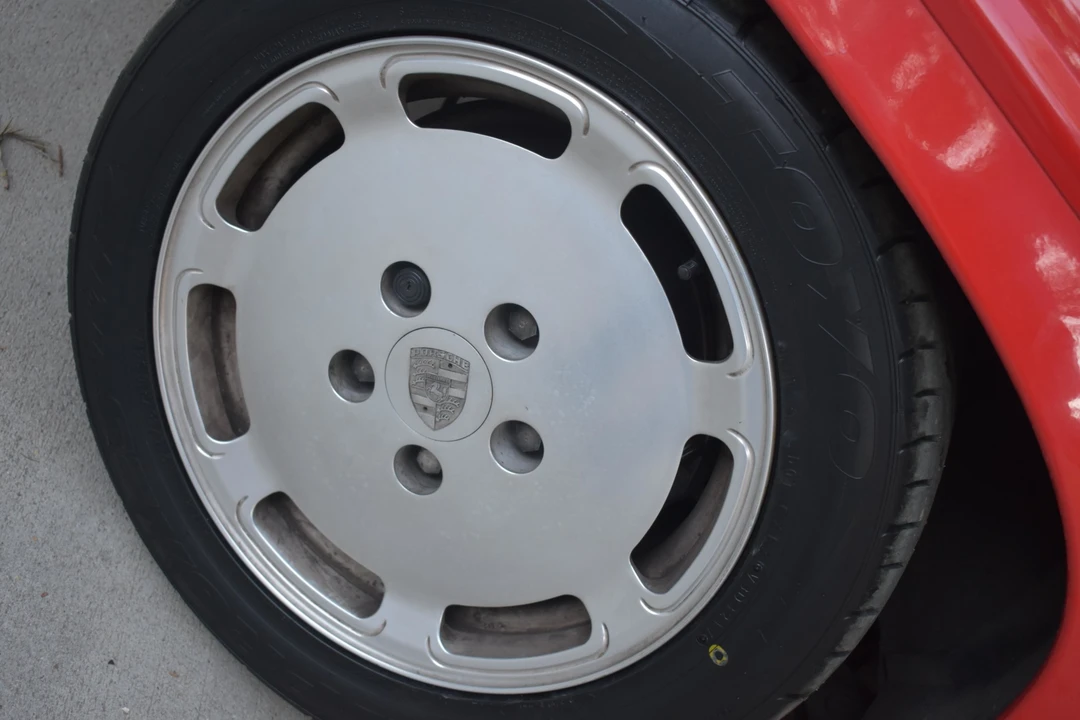 1988 Porsche 928 S4 - Image 30 of 31