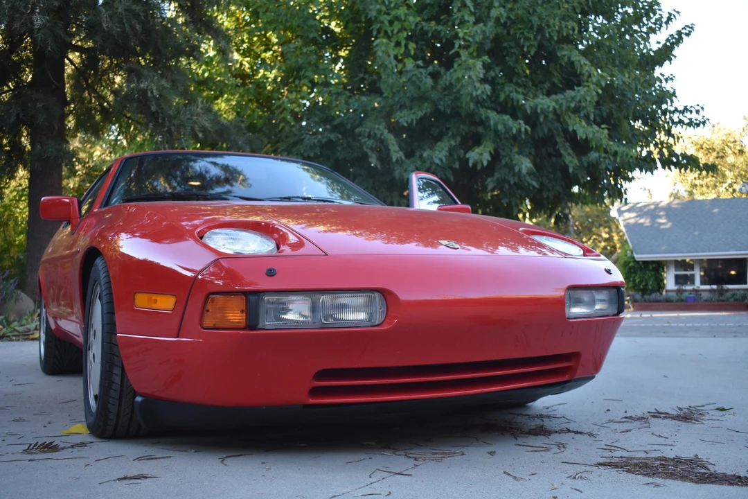 1988 Porsche 928 S4 - Image 6 of 31