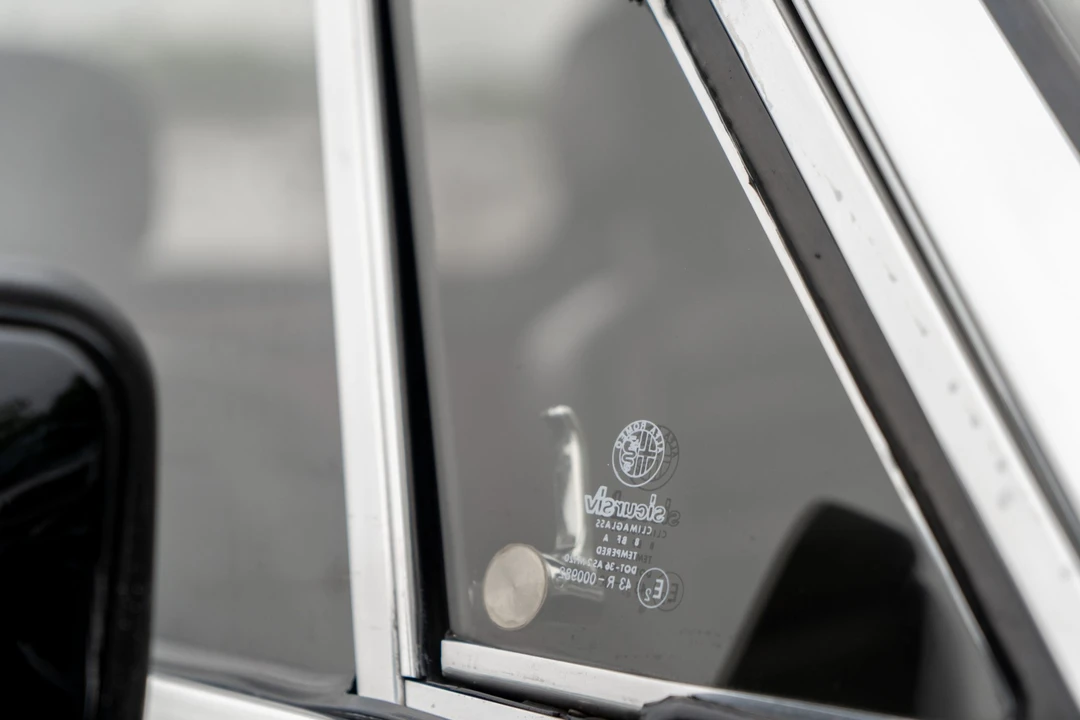 1989 Alfa Romeo Series 3 - Image 28 of 31