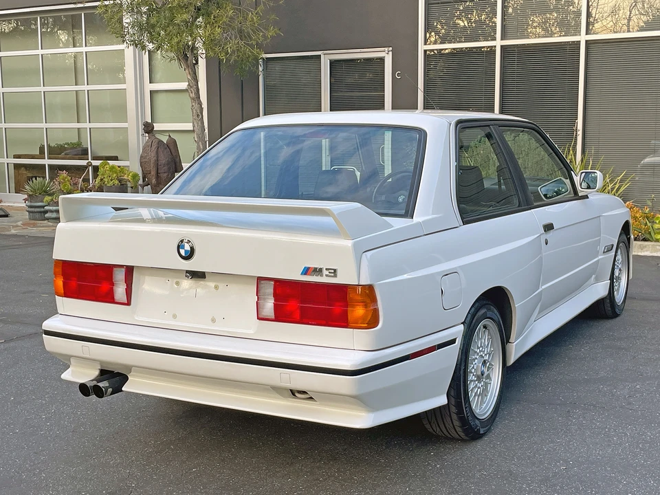 1989 BMW E30 M3 - Image 15 of 31