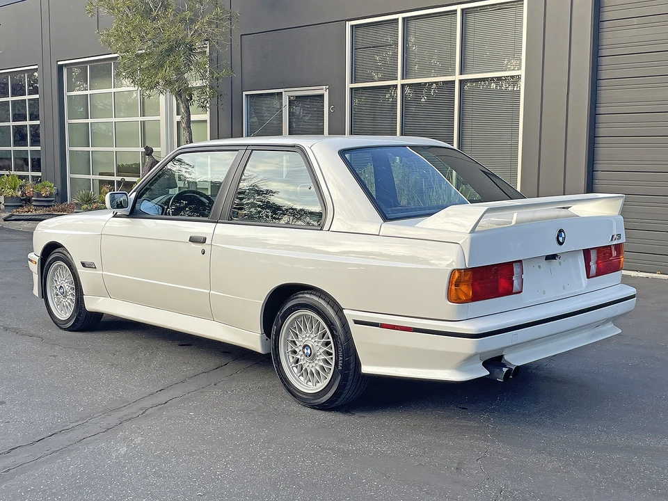 1989 BMW E30 M3 - Image 19 of 31
