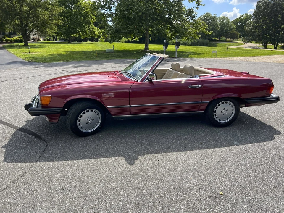 1989 Mercedes-Benz R107 SL-Class - Image 2 of 31