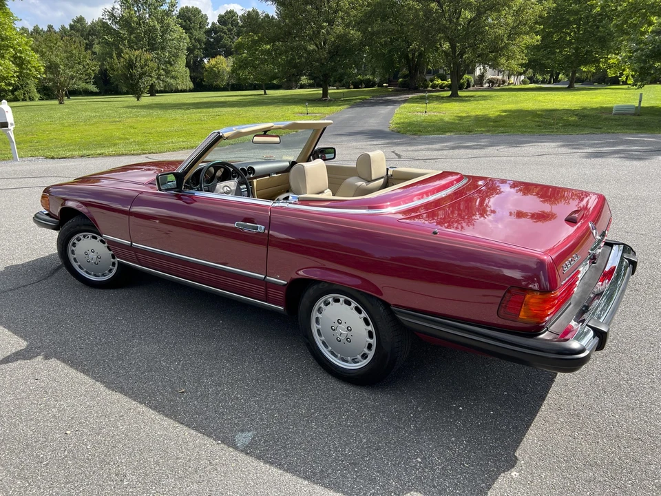 1989 Mercedes-Benz R107 SL-Class - Image 13 of 31