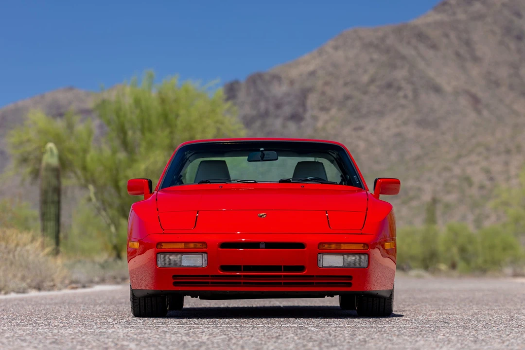 1989 Porsche 944 Turbo - Image 16 of 31