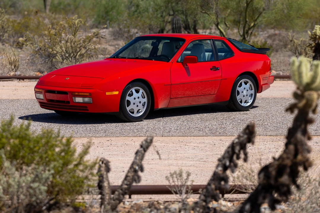 1989 Porsche 944 Turbo - Image 4 of 31