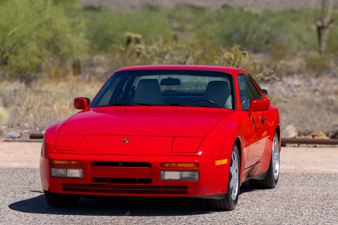 1989 Porsche 944 Turbo - Image 11 of 31