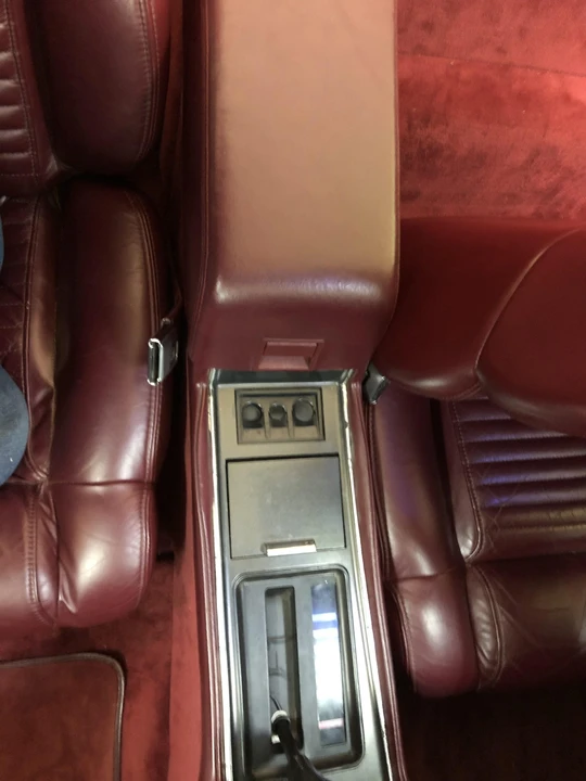 1990 Buick Reatta - Image 25 of 31