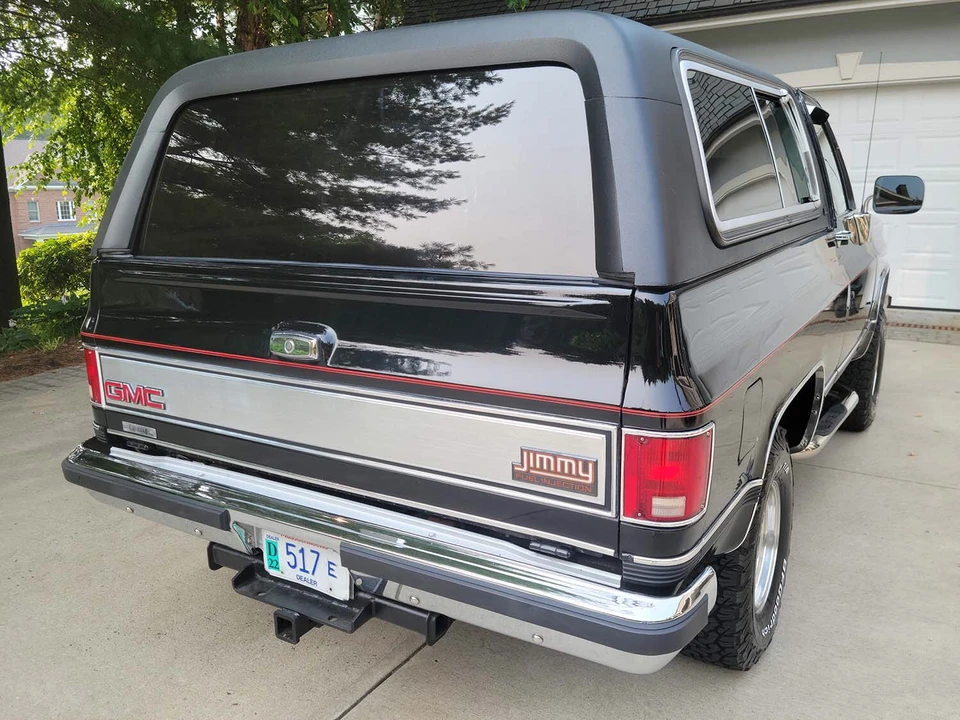 1990 GMC Jimmy 2nd Gen - Image 26 of 31
