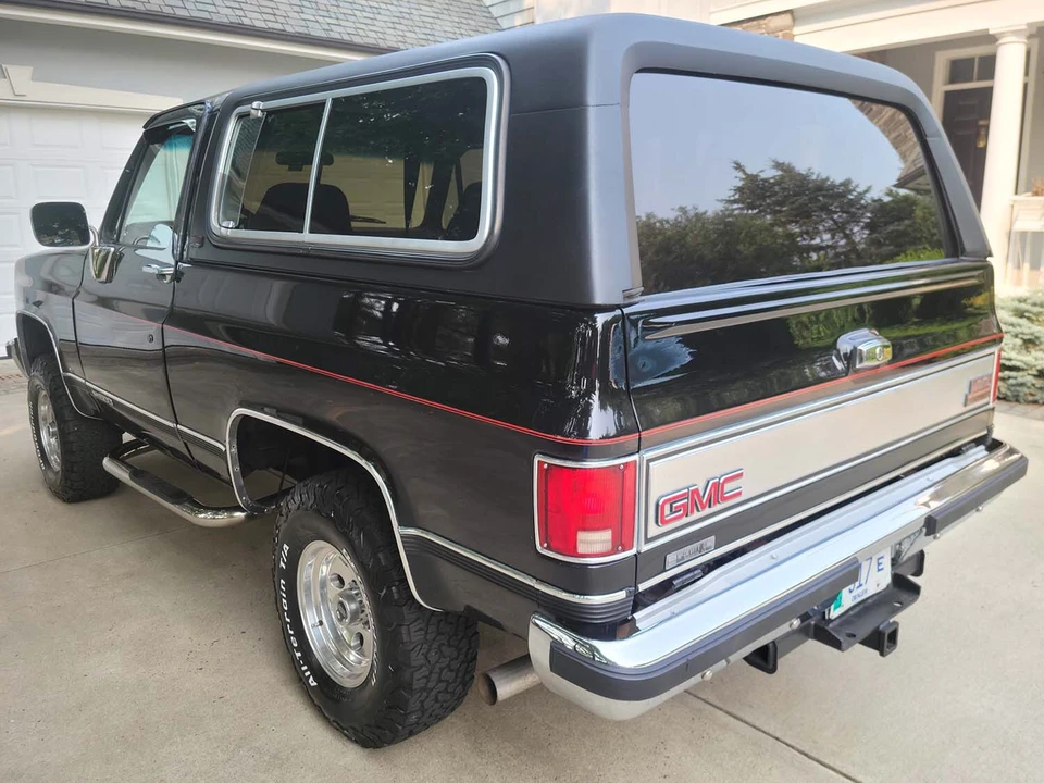1990 GMC Jimmy 2nd Gen - Image 21 of 31