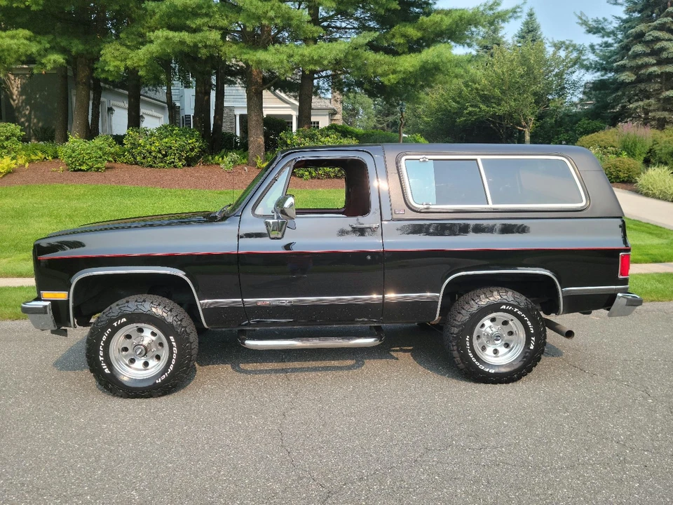 1990 GMC Jimmy 2nd Gen - Image 15 of 31