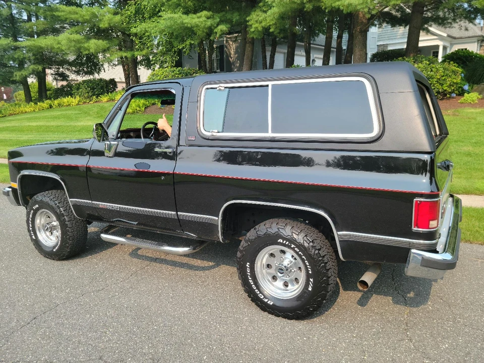 1990 GMC Jimmy 2nd Gen - Image 16 of 31