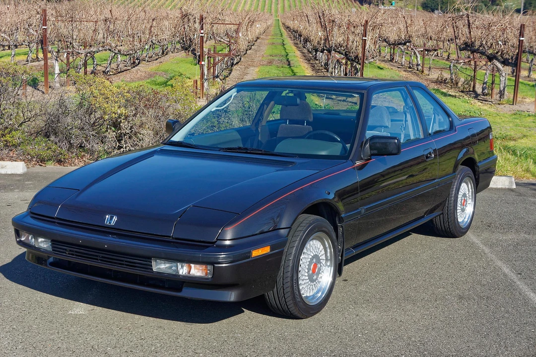 1990 Honda Prelude 3rd Gen - Image 18 of 31
