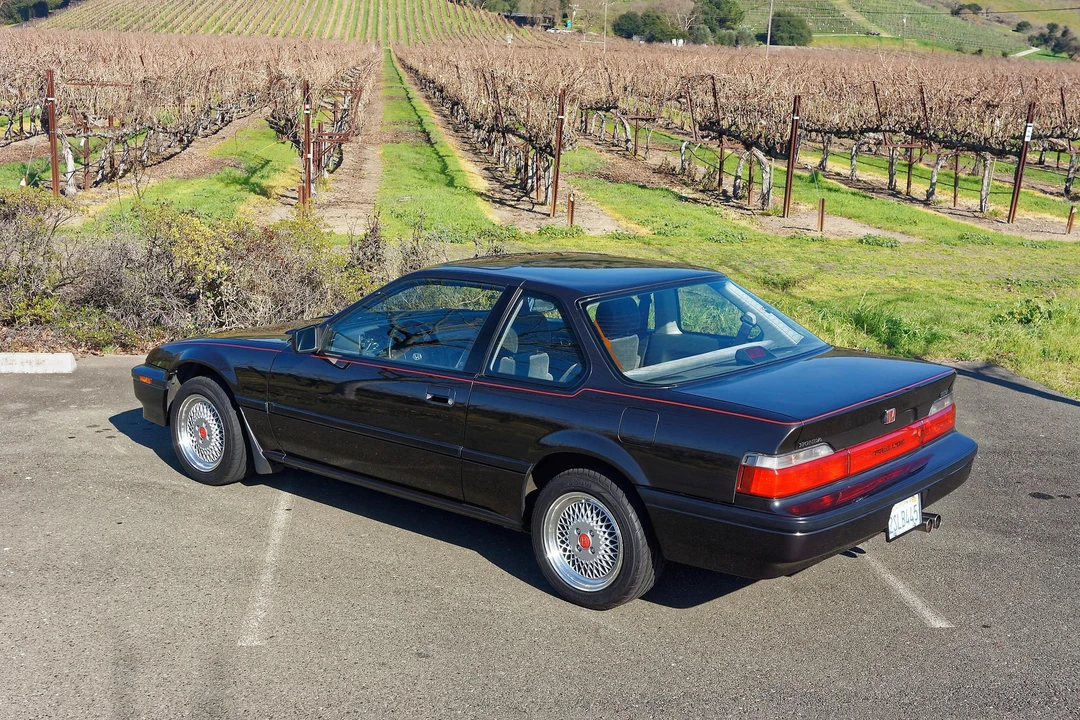 1990 Honda Prelude 3rd Gen - Image 27 of 31