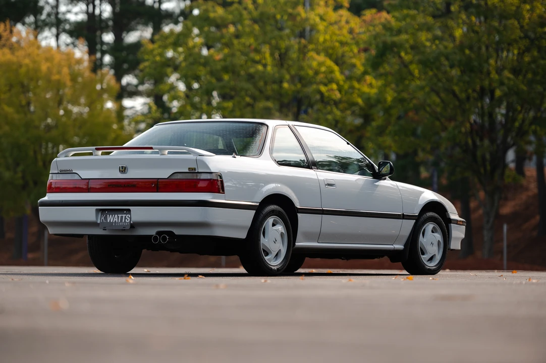 1990 Honda Prelude 3rd Gen - Image 17 of 31