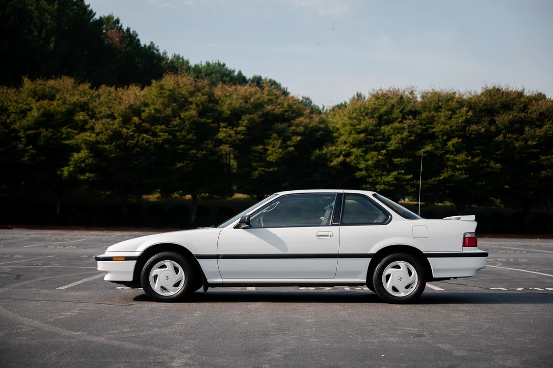 1990 Honda Prelude 3rd Gen - Image 11 of 31