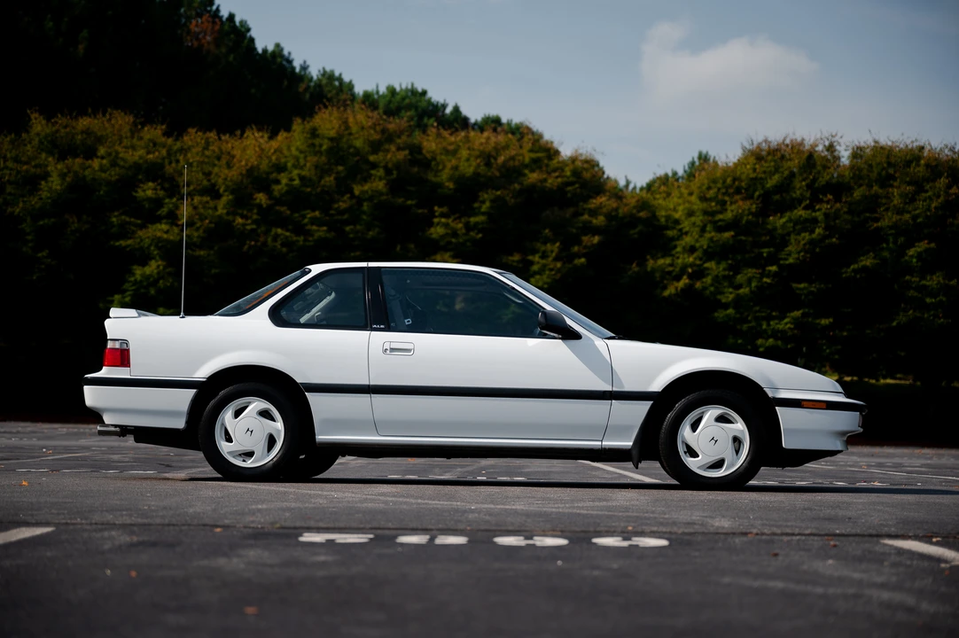 1990 Honda Prelude 3rd Gen - Image 18 of 31