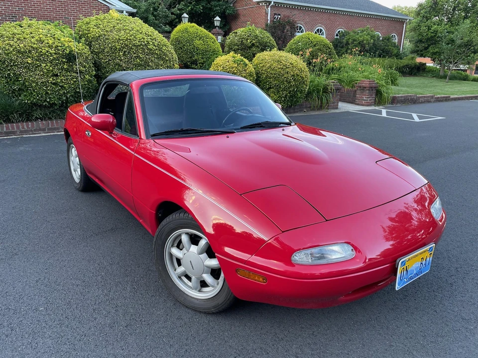 1990 Mazda NA MX-5 Miata - Image 19 of 31