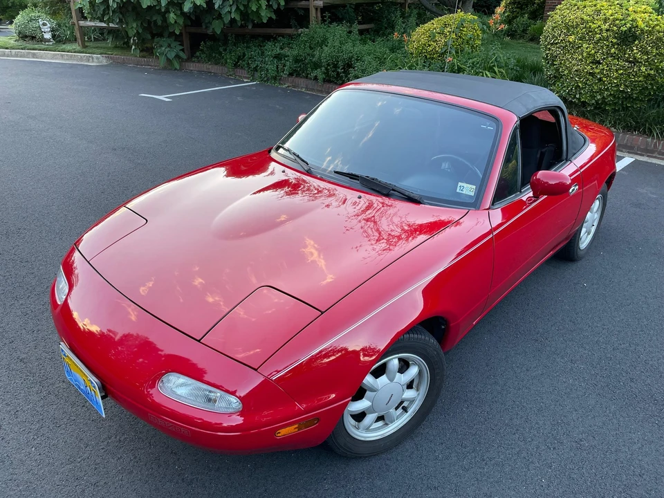 1990 Mazda NA MX-5 Miata - Image 17 of 31