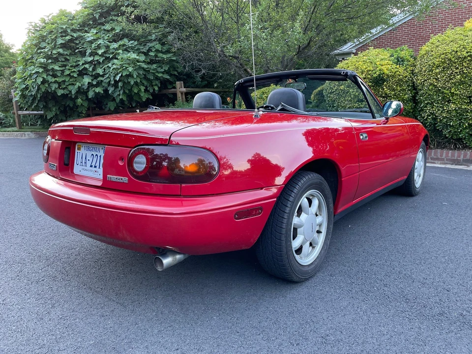 1990 Mazda NA MX-5 Miata - Image 10 of 31