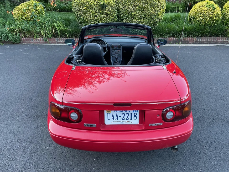 1990 Mazda NA MX-5 Miata - Image 9 of 31