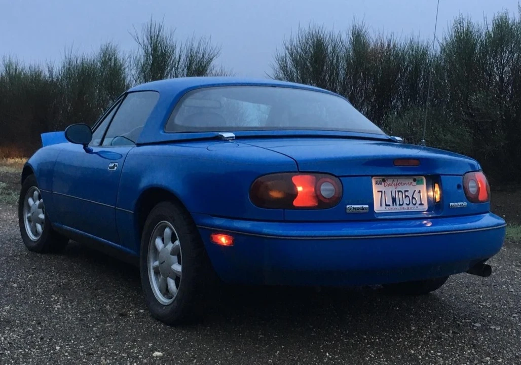 1990 Mazda NA MX-5 Miata - Image 5 of 31