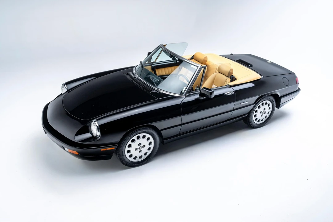 1991 Alfa Romeo Series 4 - Image 2 of 31