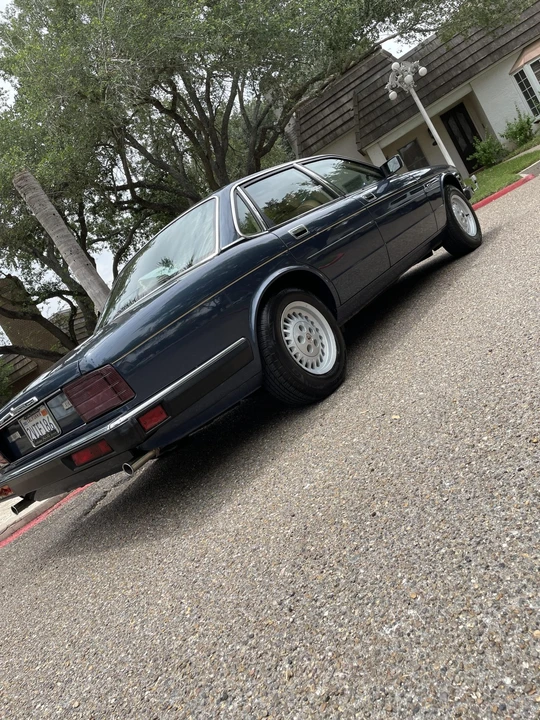 1991 Jaguar XJ Series 3 - Image 25 of 31