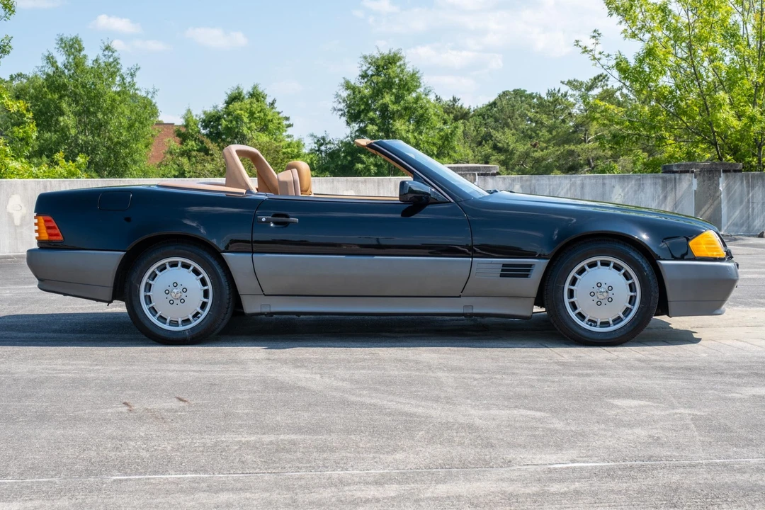 1991 Mercedes-Benz R129 SL-Class - Image 16 of 31