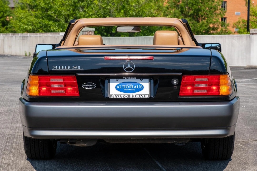 1991 Mercedes-Benz R129 SL-Class - Image 12 of 31