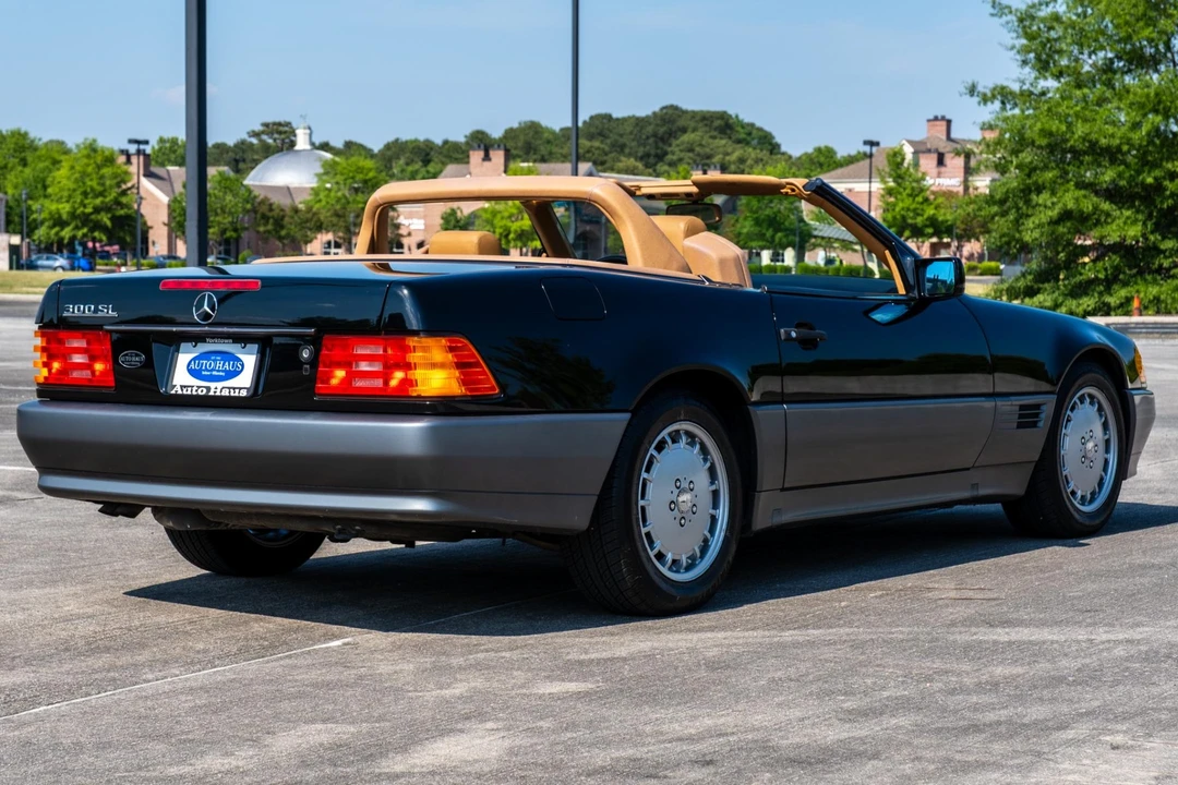 1991 Mercedes-Benz R129 SL-Class - Image 15 of 31