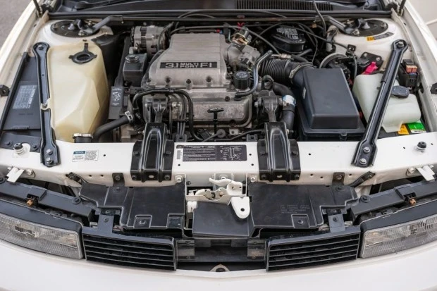 1991 Oldsmobile Cutlass Supreme - Image 6 of 8