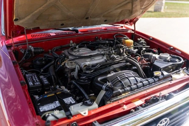 1993 Toyota 4Runner 2nd Gen - Image 6 of 8
