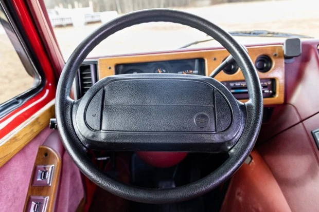 1994 Chevrolet G-Series Van - Image 6 of 8