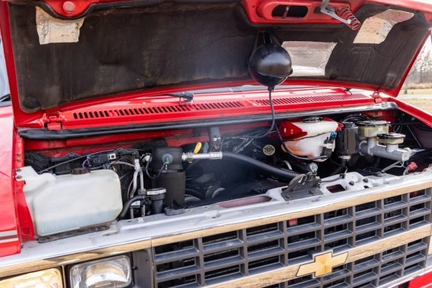 1994 Chevrolet G-Series Van - Image 7 of 8