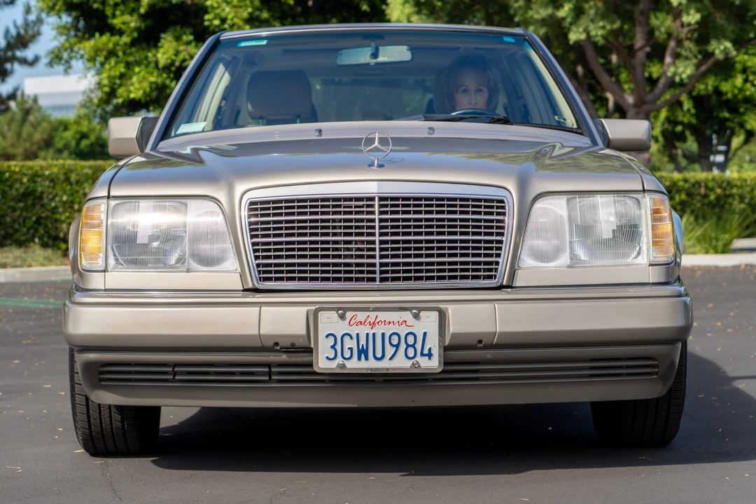 1994 Mercedes-Benz W124 E-Class - Image 11 of 31