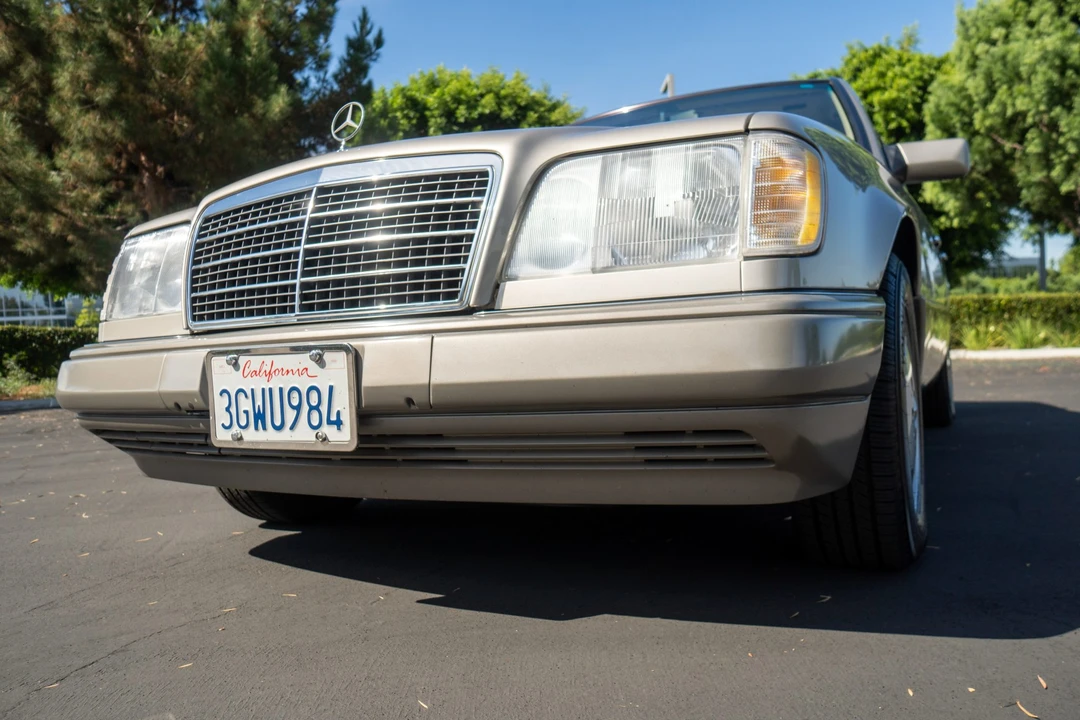 1994 Mercedes-Benz W124 E-Class - Image 12 of 31