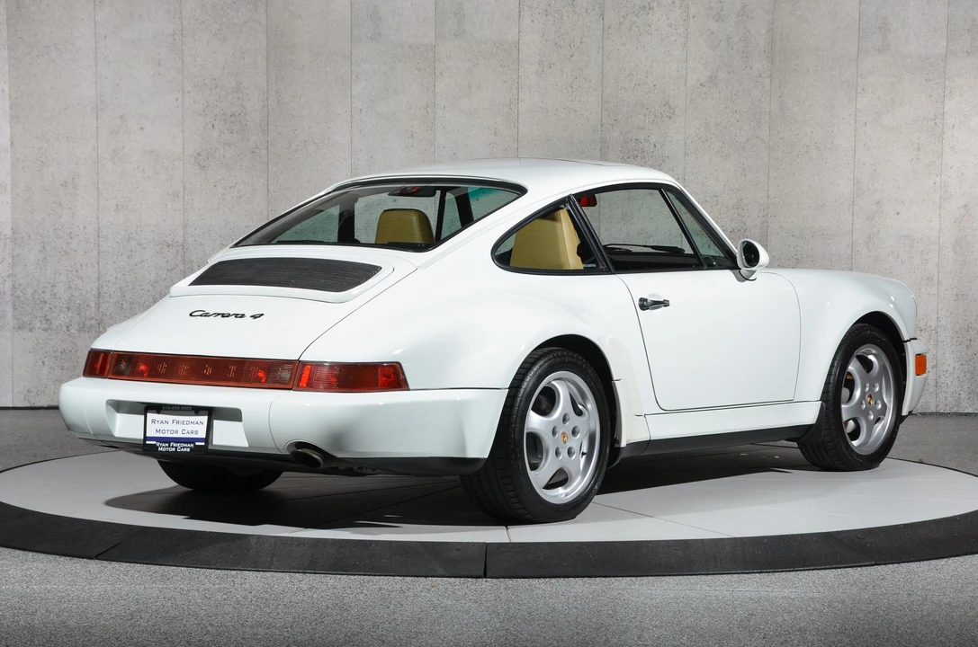 1994 Porsche 964 Carrera 4 - Image 14 of 31