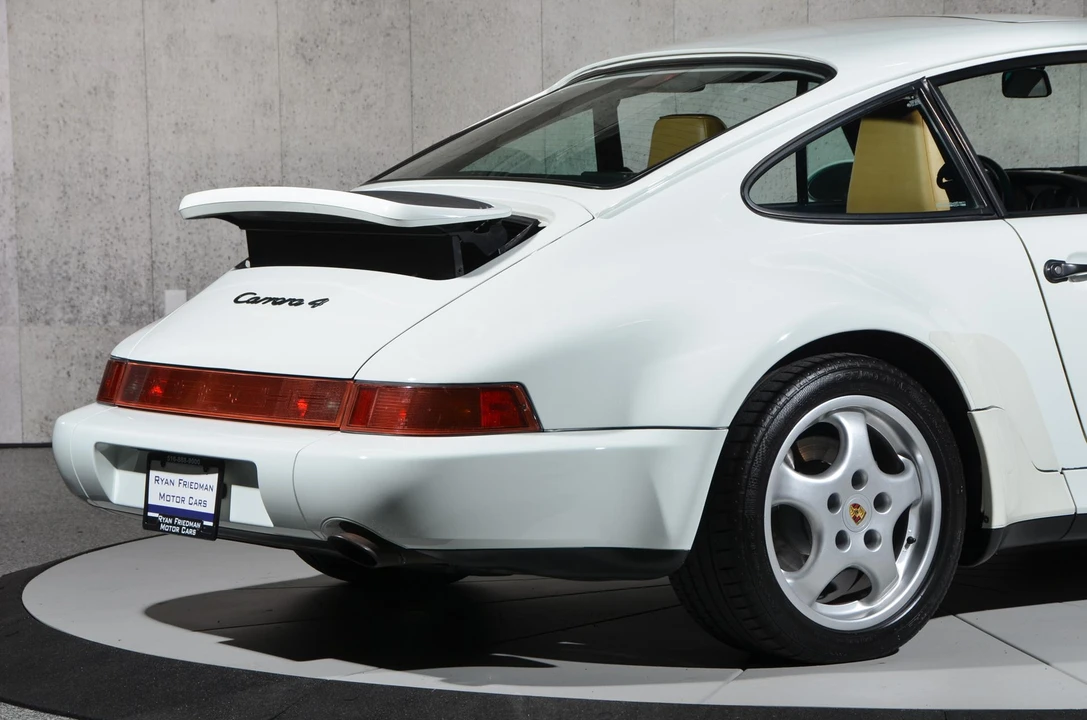 1994 Porsche 964 Carrera 4 - Image 23 of 31