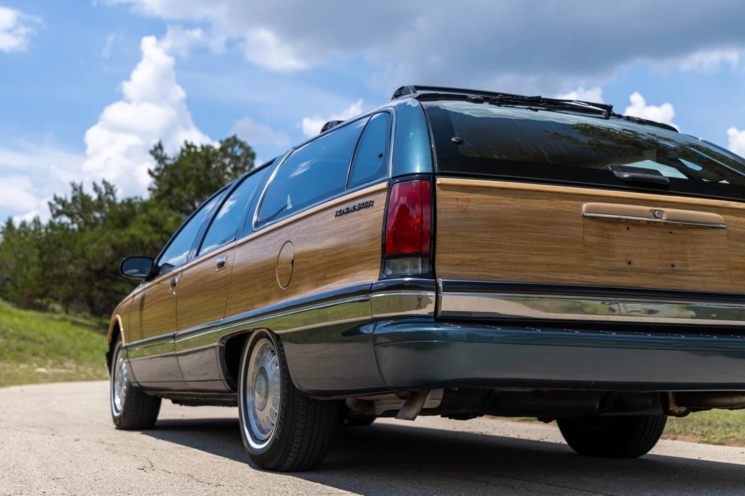 1995 Buick Roadmaster - Image 30 of 31