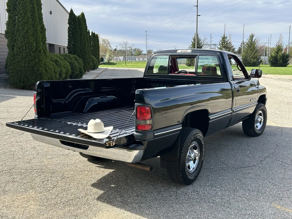 1995 Dodge Ram 2nd Gen - Image 23 of 31