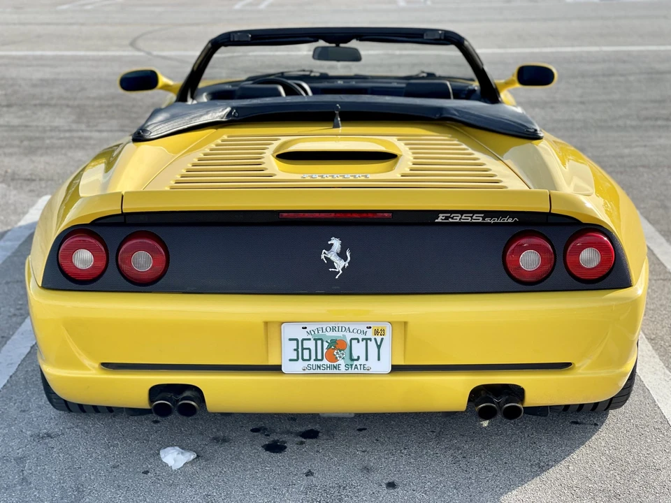 1995 Ferrari F355 Spider - Image 16 of 31