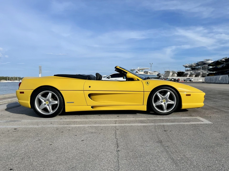 1995 Ferrari F355 Spider - Image 18 of 31