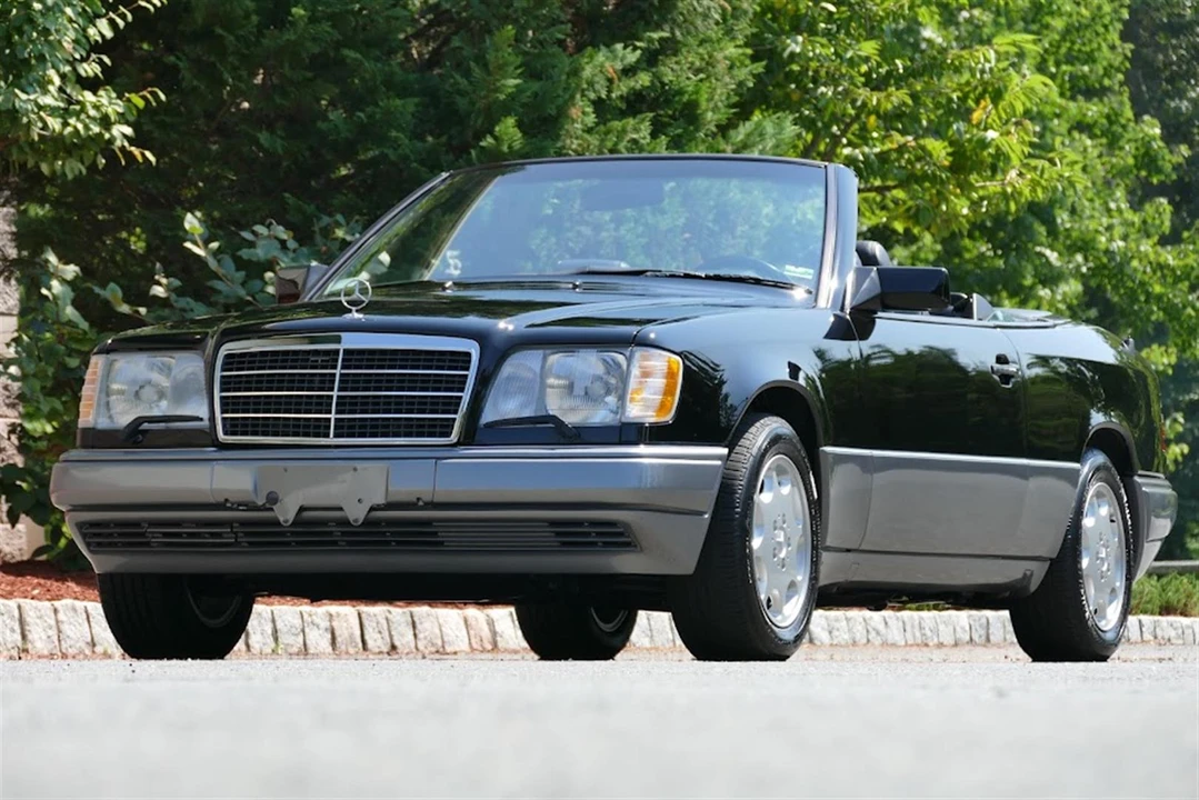 1995 Mercedes-Benz W124 E-Class - Image 2 of 31