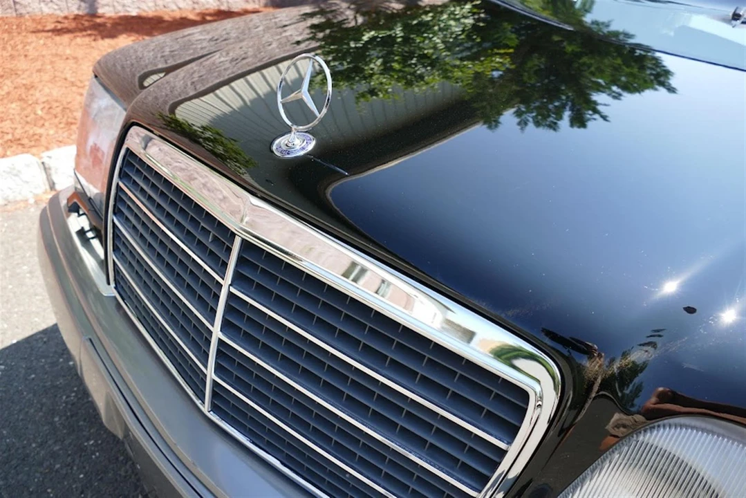1995 Mercedes-Benz W124 E-Class - Image 31 of 31