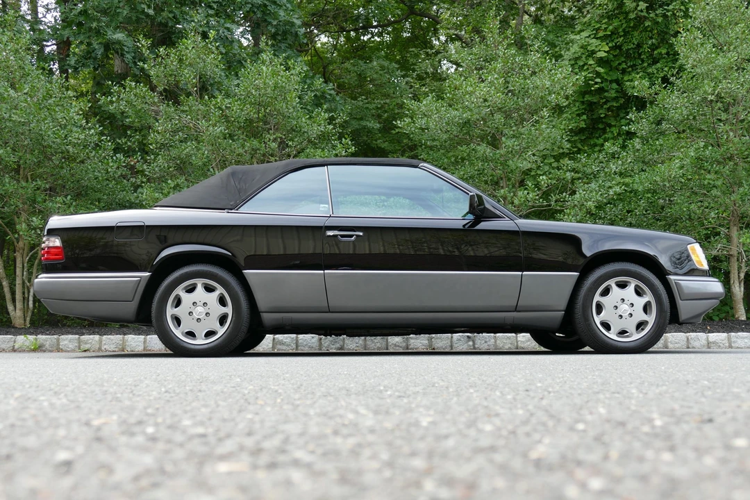 1995 Mercedes-Benz W124 E-Class - Image 26 of 31