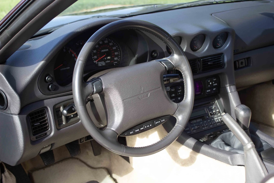 1995 Mitsubishi 3000GT Series 2 - Image 18 of 31