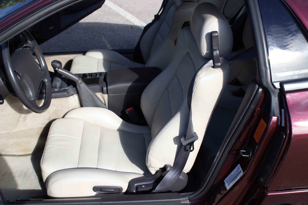 1995 Mitsubishi 3000GT Series 2 - Image 19 of 31